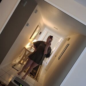 Meet your Posher, Ari